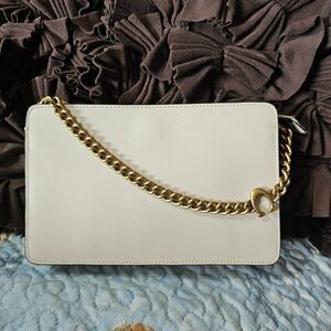 Coach Signature Chain Crossbody Bag Purse In Chalk Leather